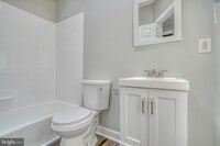 530 N Curley St photo'