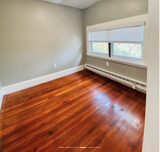 346 Chelsea St, Unit #2 in Boston, MA - Building Photo - Building Photo