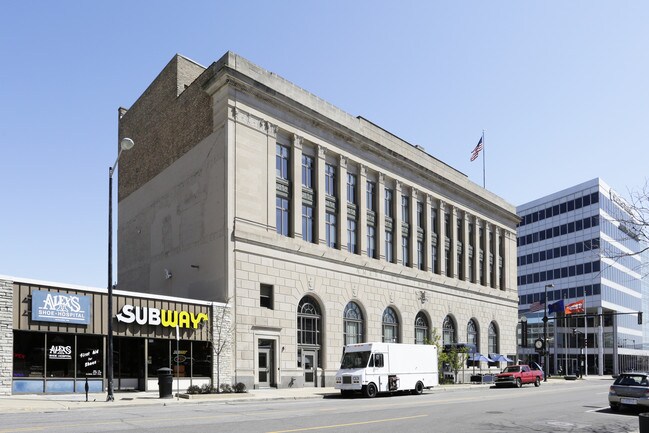 The Navarre in South Bend, IN - Building Photo - Building Photo
