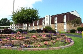 1012 S Byrne Rd, Unit 22