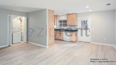 1165 Broadway in Sonoma, CA - Building Photo - Building Photo