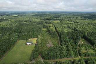 23550 Cutbank Rd in McKenney, VA - Building Photo - Building Photo