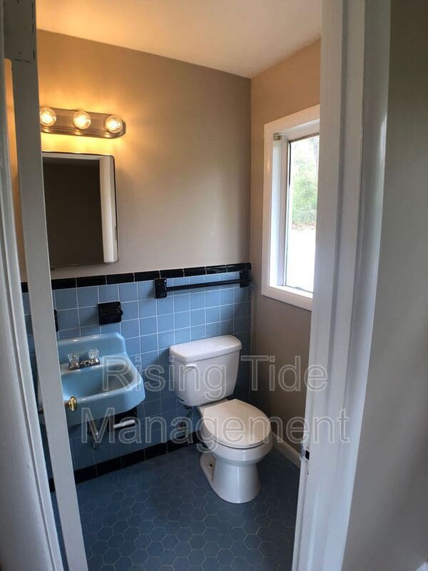 200 E Haven Dr NE in Birmingham, AL - Building Photo - Building Photo