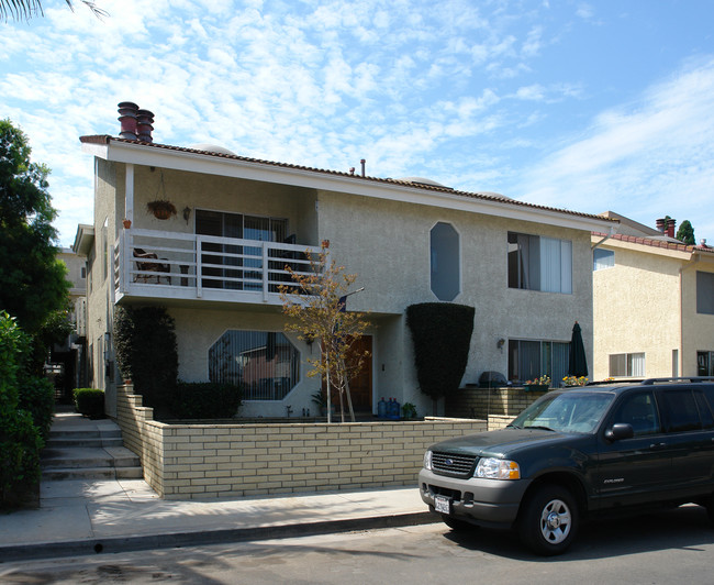 5112 Dunbar Ave in Huntington Beach, CA - Building Photo - Building Photo