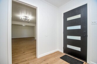 7703 Braesridge Ct in Houston, TX - Building Photo - Building Photo