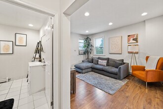37 W 50th St in Bayonne, NJ - Building Photo - Building Photo