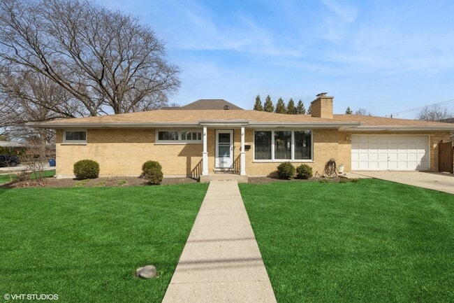 property at 3951 Forest Ave