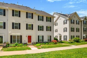 2108 Bristol Dr in Frederick, MD - Building Photo - Building Photo
