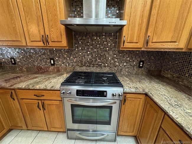 property at 4881 SW Lake Grove Cir