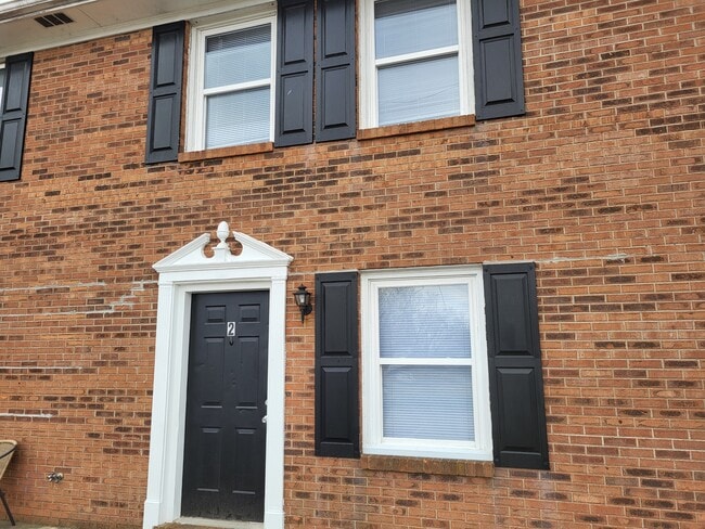 335 Churchill Dr in Richmond, KY - Building Photo - Building Photo