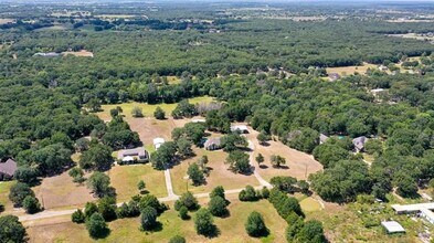 535 Angela Ln in Greenville, TX - Foto de edificio - Building Photo