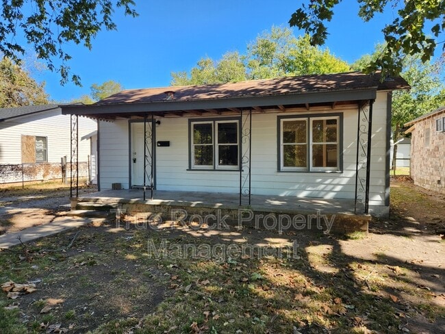 property at 228 N Cherry