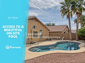 42520 W Hall Dr in Maricopa, AZ - Building Photo