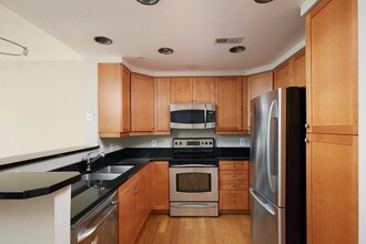 1111 11th St NW-Unit -1 in Washington, DC - Building Photo - Building Photo