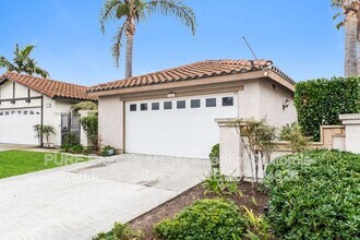 209 Conifer Dr in Oceanside, CA - Building Photo - Building Photo