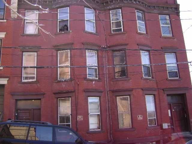 12-14 Hutton St in Troy, NY - Foto de edificio - Building Photo