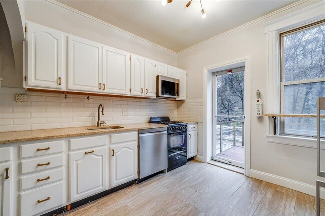 property at 654 JFK Blvd E