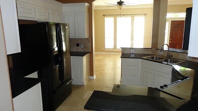 13026 Gentryside Ct in Houston, TX - Building Photo - Building Photo