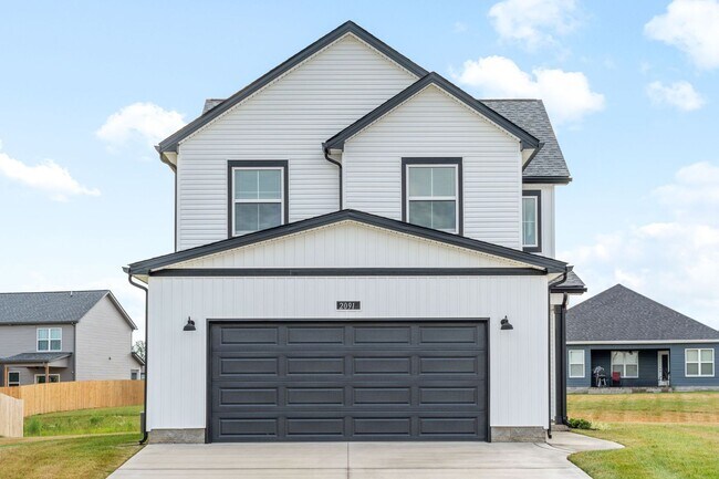 2091 Ireland Wy in Clarksville, TN - Building Photo - Building Photo