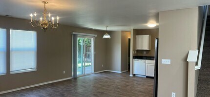 1133 Pinnacle Dr in Merced, CA - Building Photo - Building Photo