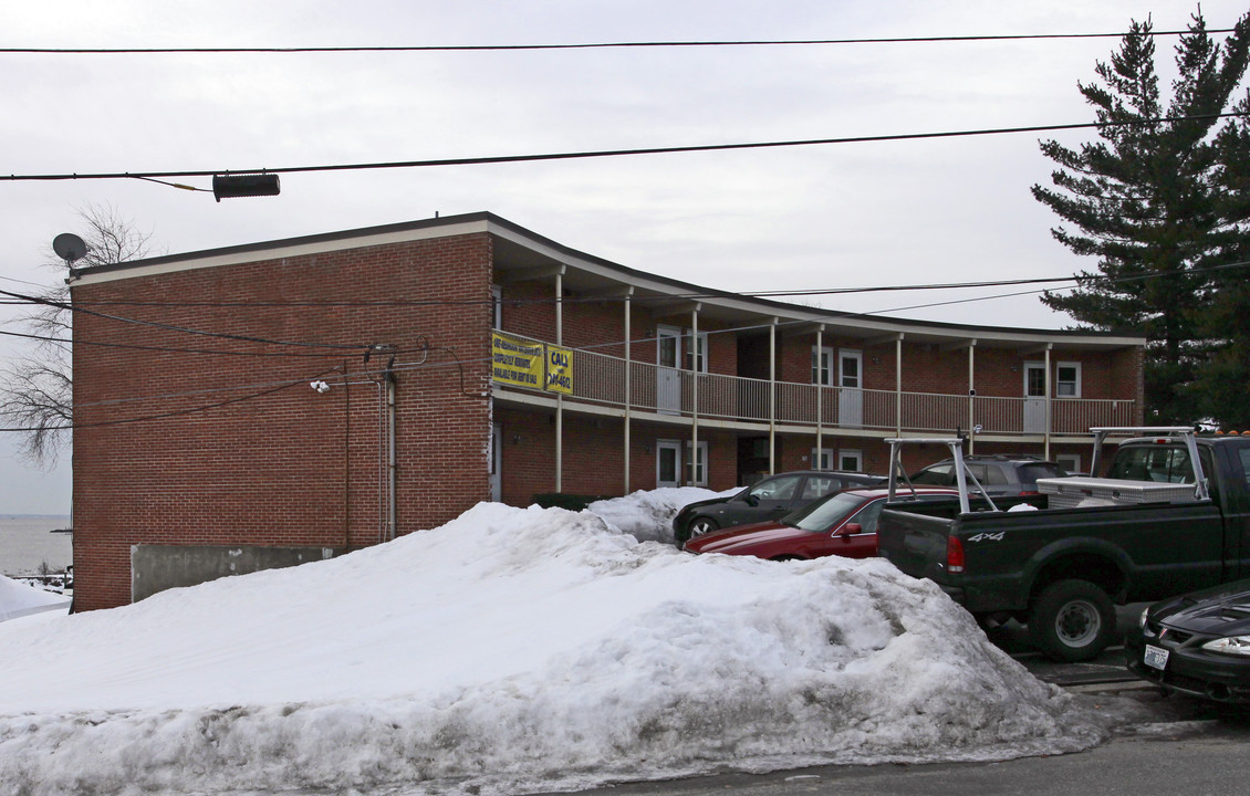 70 Armington St in Cranston, RI - Building Photo