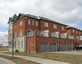 2602-2608 Bur Oak Ave in Markham, ON - Building Photo - Building Photo