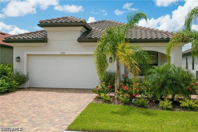 1555 Marton Ct in Naples, FL - Building Photo - Building Photo