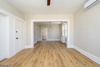 78 Forest St in Kearny, NJ - Building Photo - Building Photo