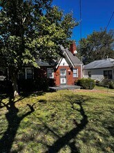 2027 Benjamin St in Nashville, TN - Building Photo - Building Photo