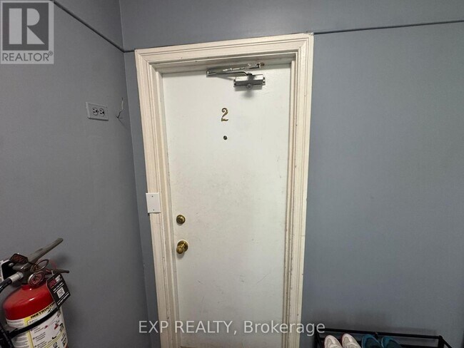 227 Evelyn Ave in Toronto, ON - Building Photo - Building Photo