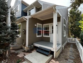 737 Snowberry St in Longmont, CO - Building Photo - Building Photo