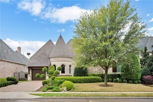 4927 Oak Knoll Ln in Frisco, TX - Building Photo