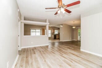 1962 Shannon Ln in Apopka, FL - Building Photo - Building Photo