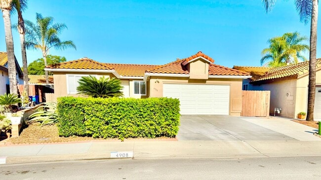 property at 4908 Lake Park Ct