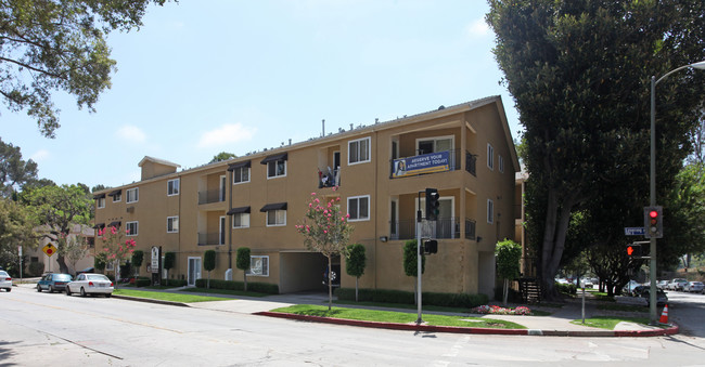 Westwood Apartments in Los Angeles, CA - Building Photo - Building Photo