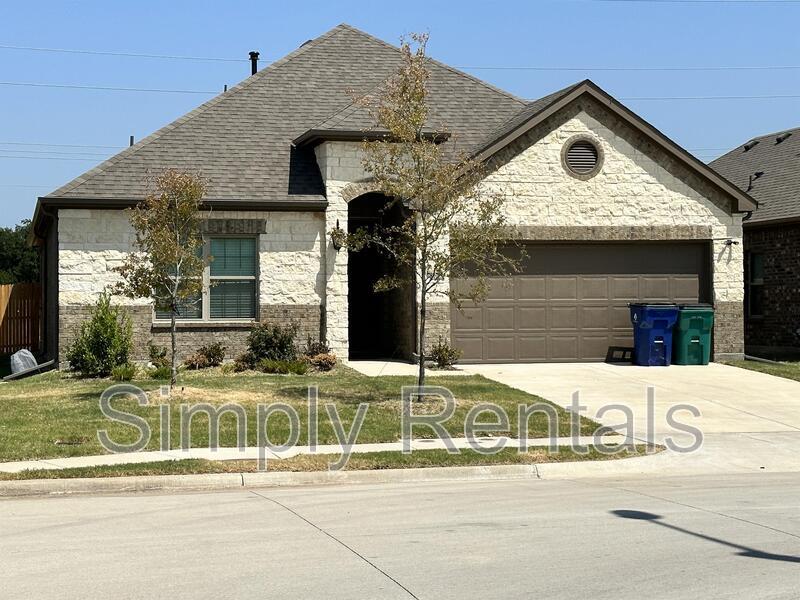 7817 Ashwood Dr in Greenville, TX - Building Photo