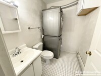 7 Iroquois St, Unit #2 in Boston, MA - Building Photo - Building Photo