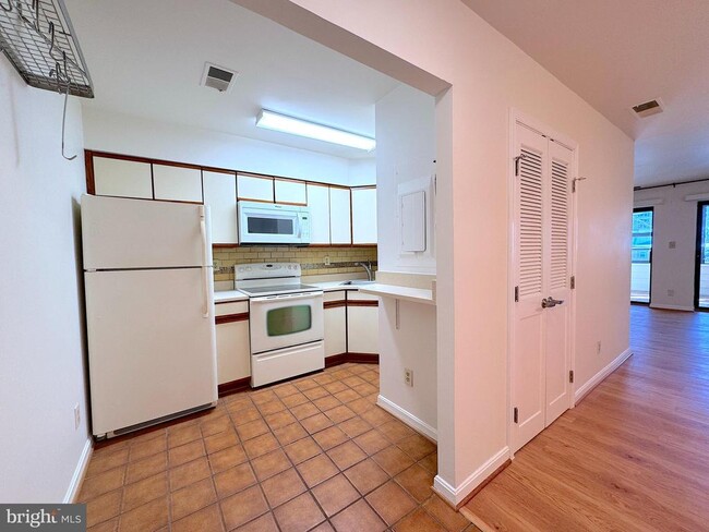 property at 1020 N Stafford St