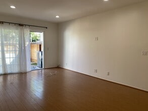 4846 Larwin Ave in Cypress, CA - Building Photo - Building Photo