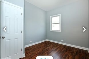 9011 S Brandon Ave, Unit 3 in Chicago, IL - Building Photo