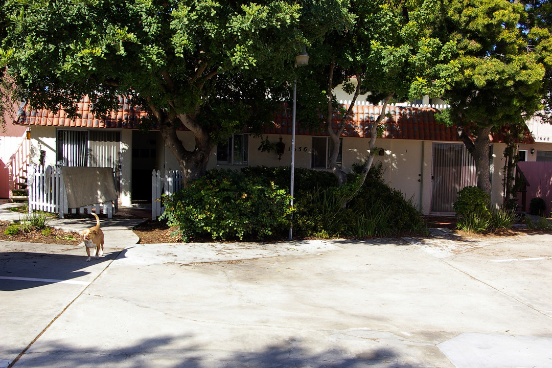 1636-1638 Oliver Ave in San Diego, CA - Building Photo