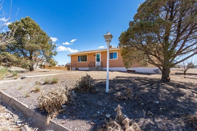 property at 544 S Watermelon Dr