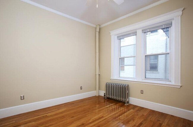 1111 Boylston St, Unit 21 in Boston, MA - Building Photo - Building Photo