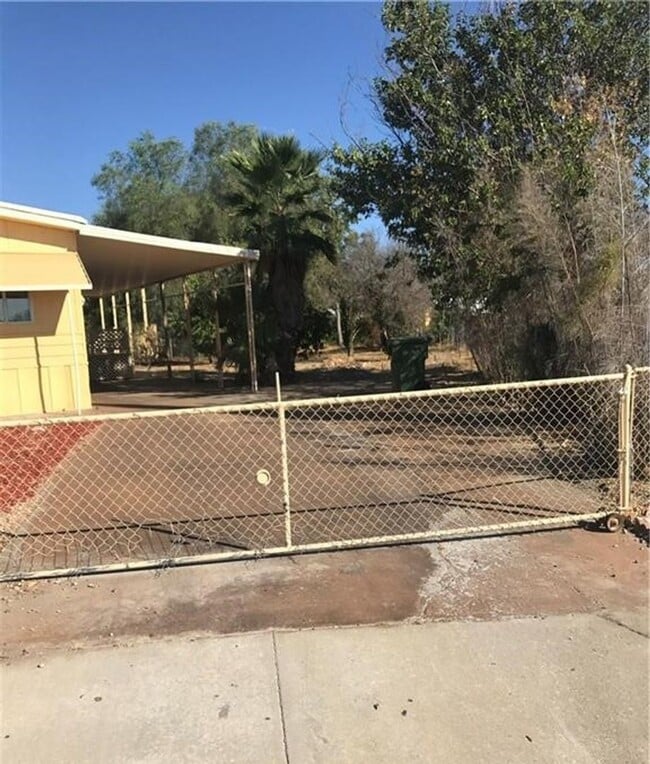 25670 Minorca St in Hemet, CA - Building Photo - Building Photo