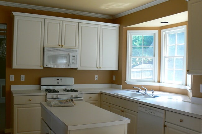 7045 Devonhall Way in Duluth, GA - Building Photo - Building Photo