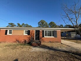 2223 Carbine St in Fayetteville, NC - Building Photo