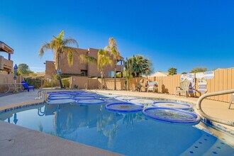 13847 N Hamilton Dr, Unit SI ID1385648P in Fountain Hills, AZ - Foto de edificio - Building Photo