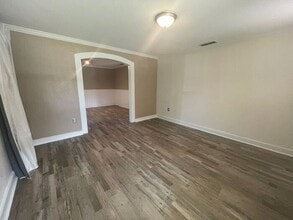 3320 W 5th St in Fort Worth, TX - Building Photo - Building Photo