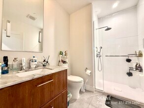106 Sumner St in Boston, MA - Building Photo - Building Photo