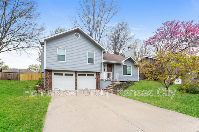 property at 1200 NE Country Ln
